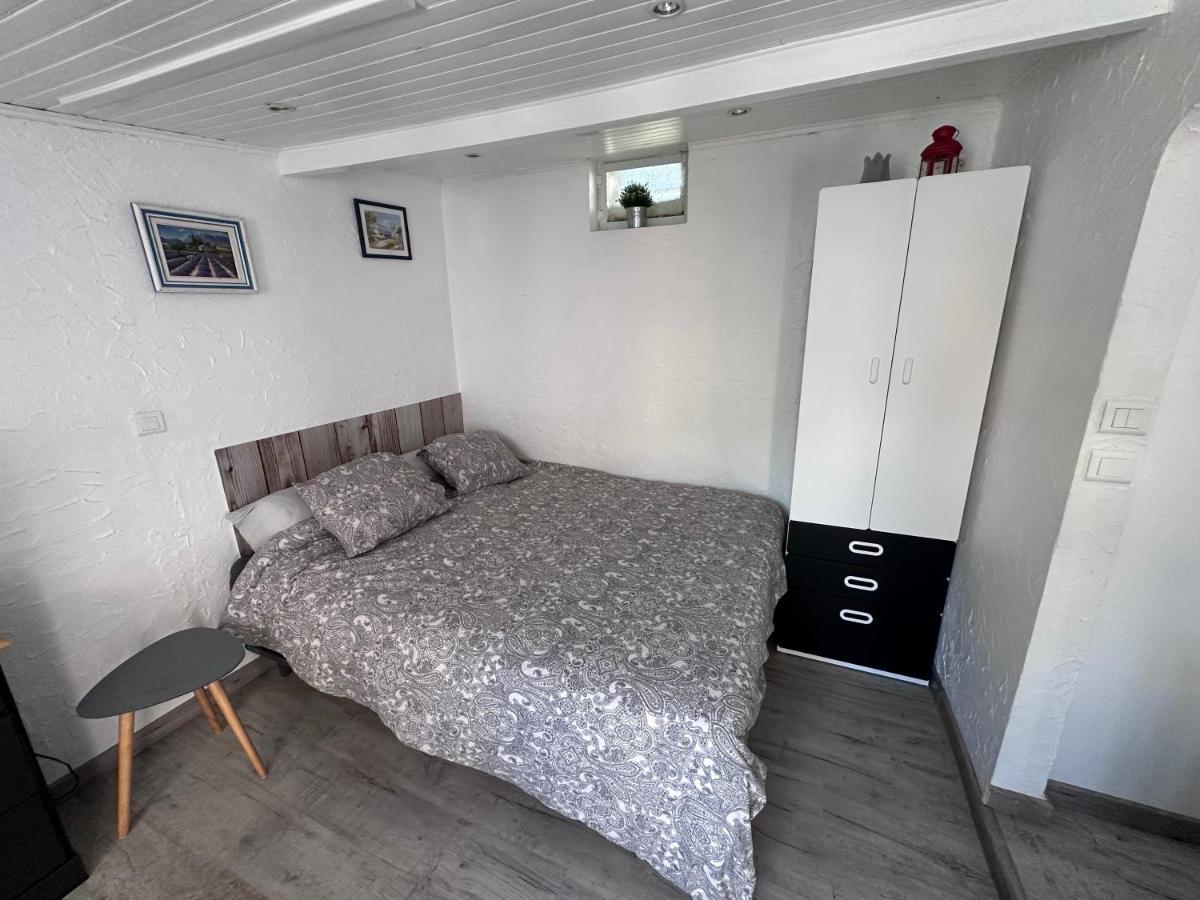 Studio Les Iris Climatise, Entre Mer Et Collines, Classe Meuble De Tourisme 2 Etoiles Allauch Exterior photo